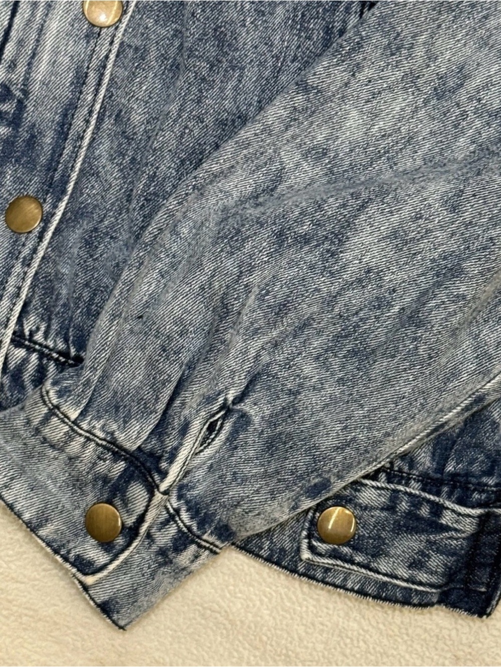 Vintage Retro Style Forever 21 Contemporary
Acid Wash Denim Jacket Women's Sz M - Picture 7 of 11